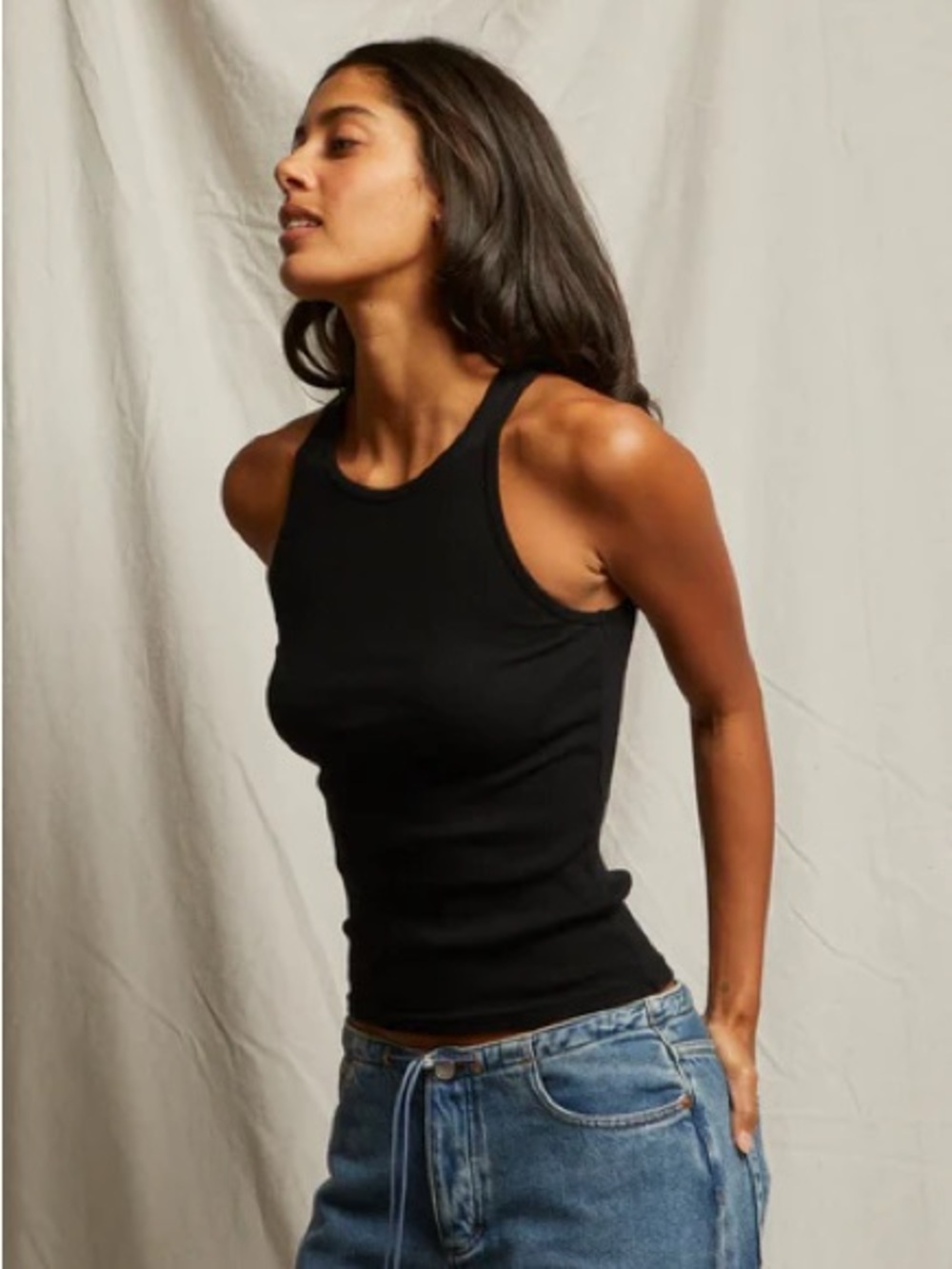 Perfectwhitetee kravitz fine rib high neck tank
